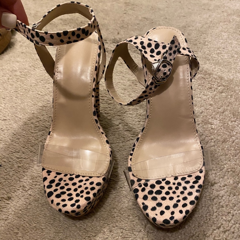 Heels - Picture 3 of 6
